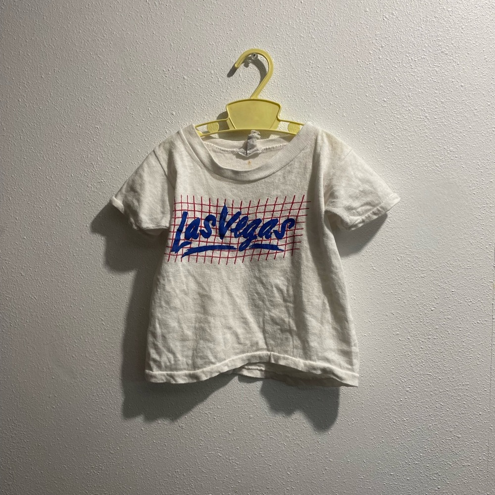 Vintage kids Las Vegas shirt single stitch size 2Tish